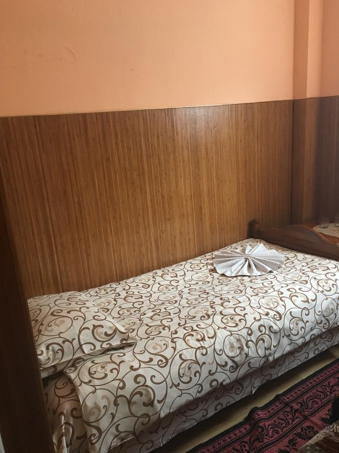 Садиба Достаток Hotel Kolomyia Eksteriør billede